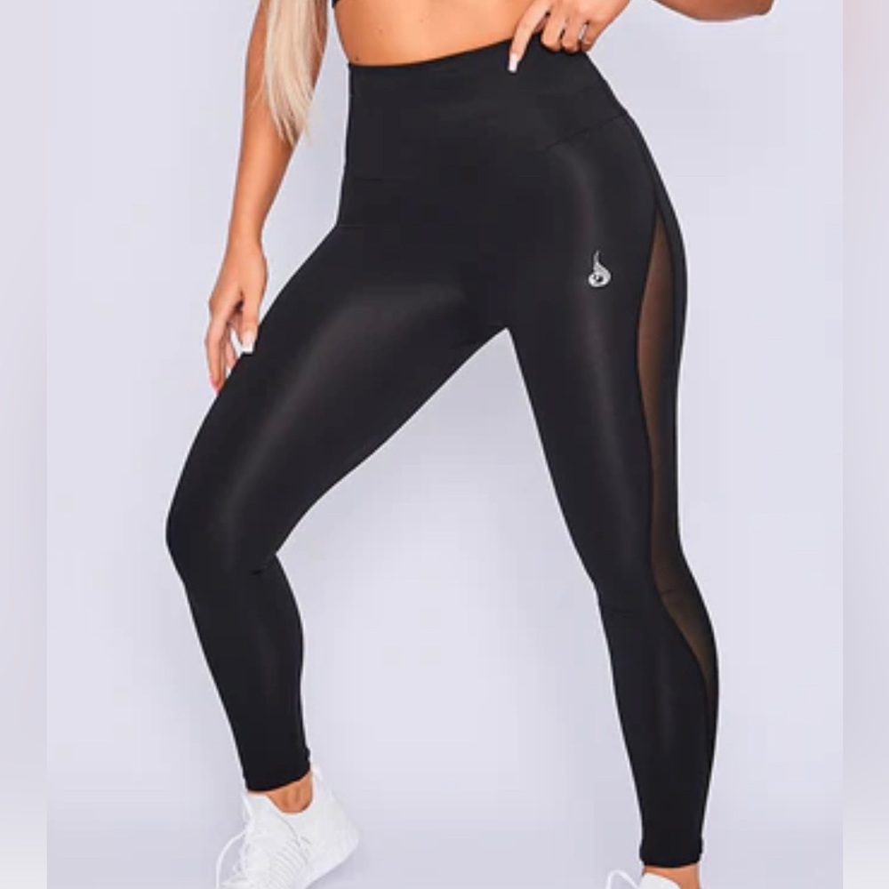 RYDERWEAR Black Leggings